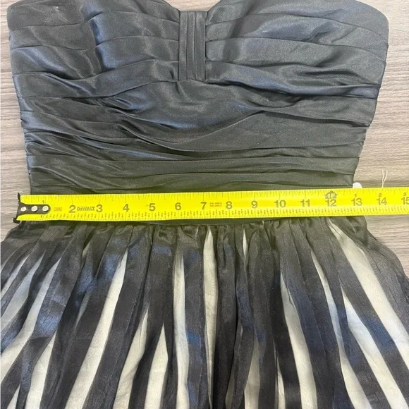 Betsy Johnson Rouched Corset, Fit And Flare Black Babydoll Dress Size 4 - Picture 15 of 16